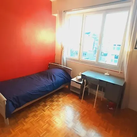 Calme, Lumineux Et Spacieux. Angers. Appartement *